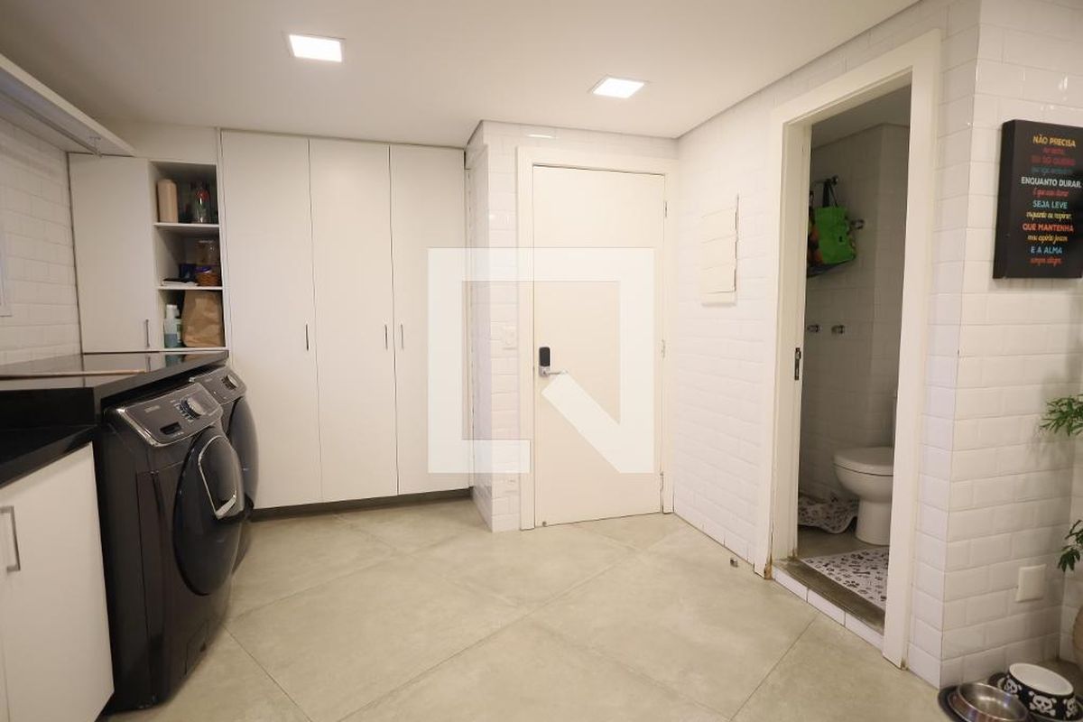 Apartamento, 3 quartos, 212 m² - Foto 56