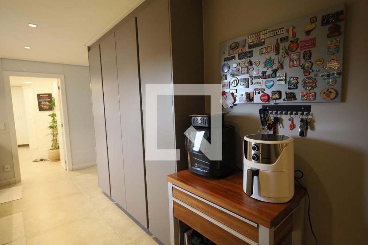 Apartamento, 3 quartos, 212 m² - Foto 53
