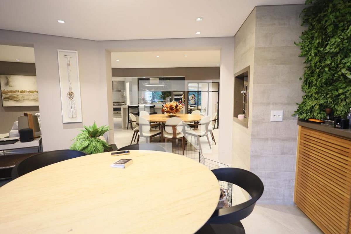 Apartamento, 3 quartos, 212 m² - Foto 14