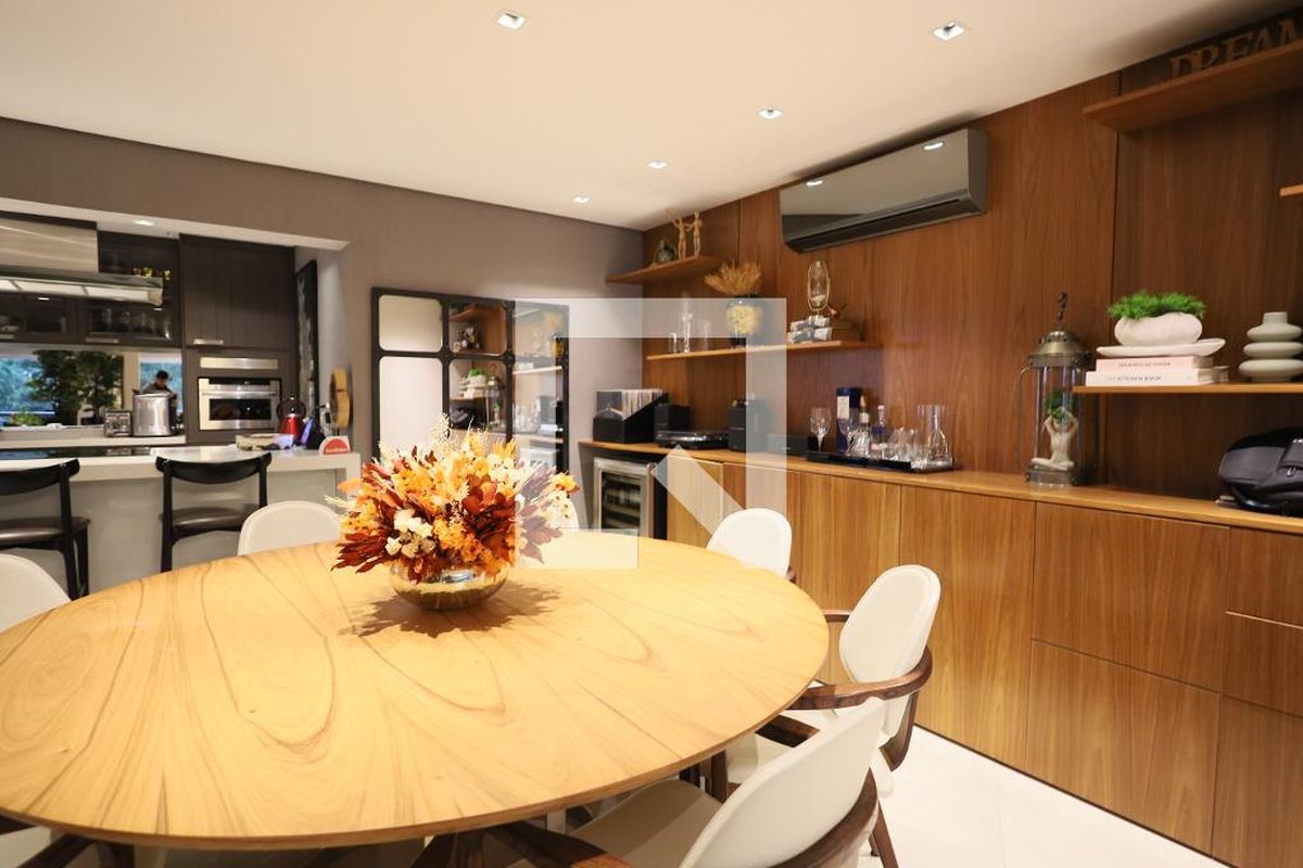 Apartamento, 3 quartos, 212 m² - Foto 11