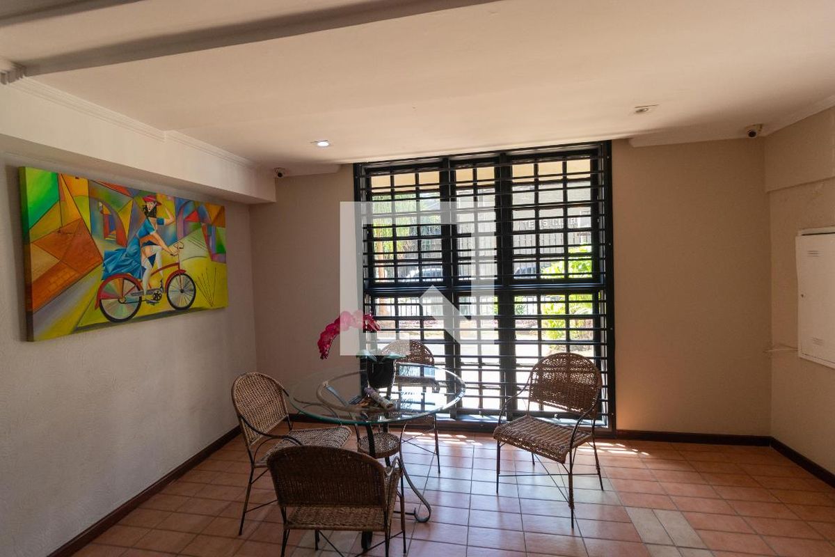 Apartamento à Venda - Cambuí, 3 Quartos,  180 m2 em , Campinas - sp | SoloBR