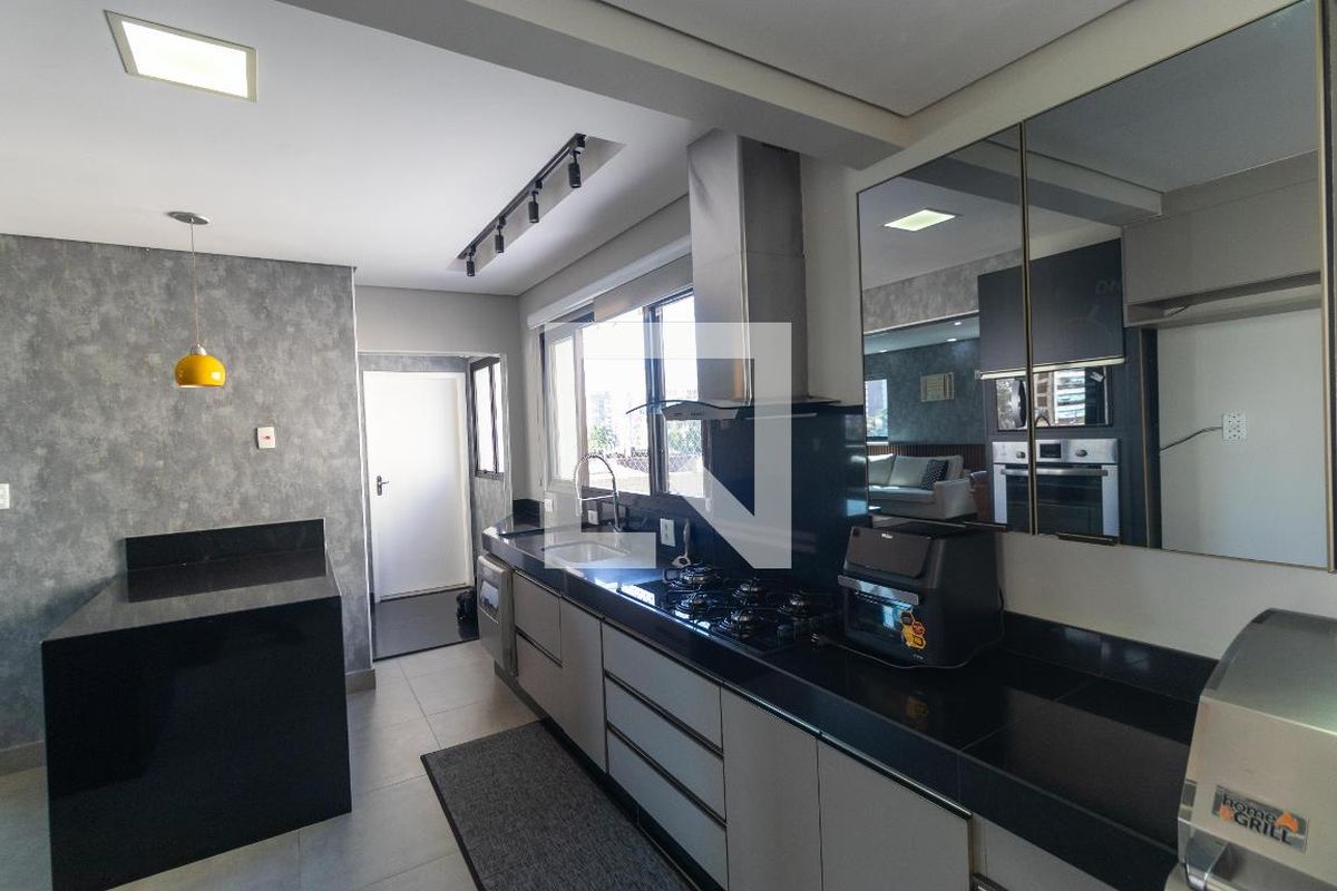 Apartamento à Venda - Cambuí, 3 Quartos,  180 m2 em , Campinas - sp | SoloBR