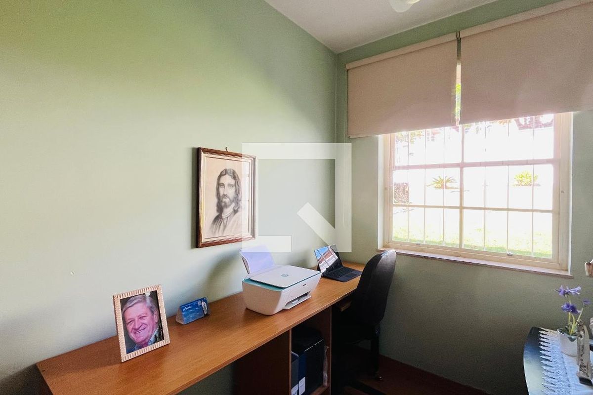 Casa à Venda - Jardim Chapadão, 3 Quartos,  210 m2 em , Campinas - sp | SoloBR