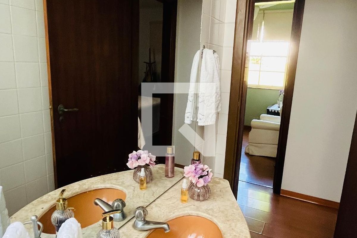Casa à Venda - Jardim Chapadão, 3 Quartos,  210 m2 em , Campinas - sp | SoloBR