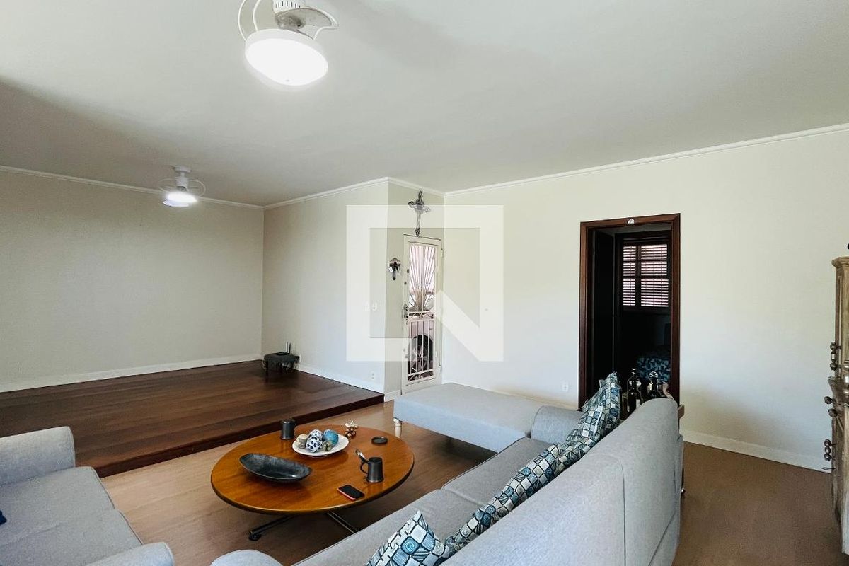 Casa à Venda - Jardim Chapadão, 3 Quartos,  210 m2 em , Campinas - sp | SoloBR