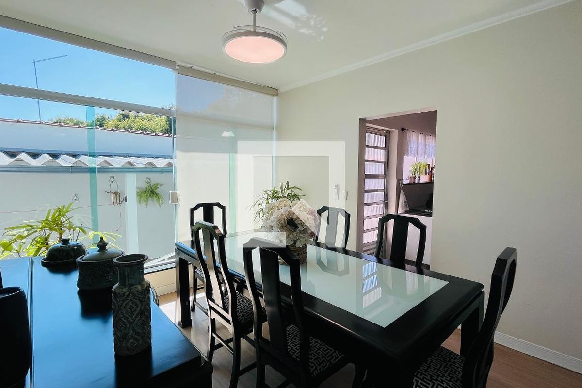 Casa à Venda - Jardim Chapadão, 3 Quartos,  210 m2 em , Campinas - sp | SoloBR