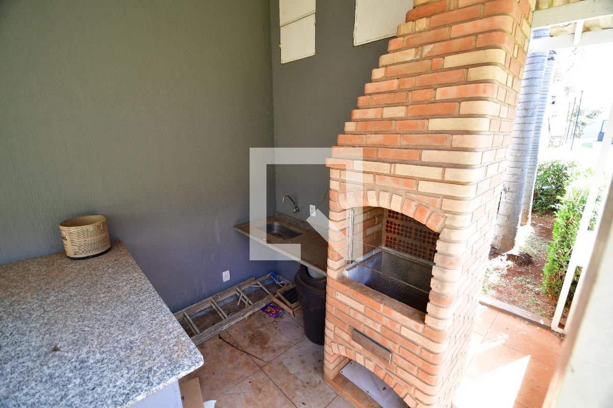 Casa à Venda - Mansões Santo Antônio, 3 Quartos,  124 m2 em , Campinas - sp | SoloBR