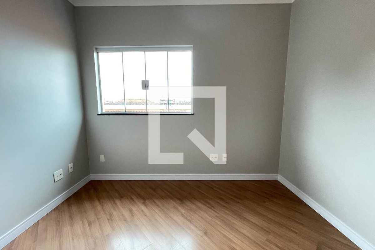 Casa, 3 quartos, 240 m² - Foto 23