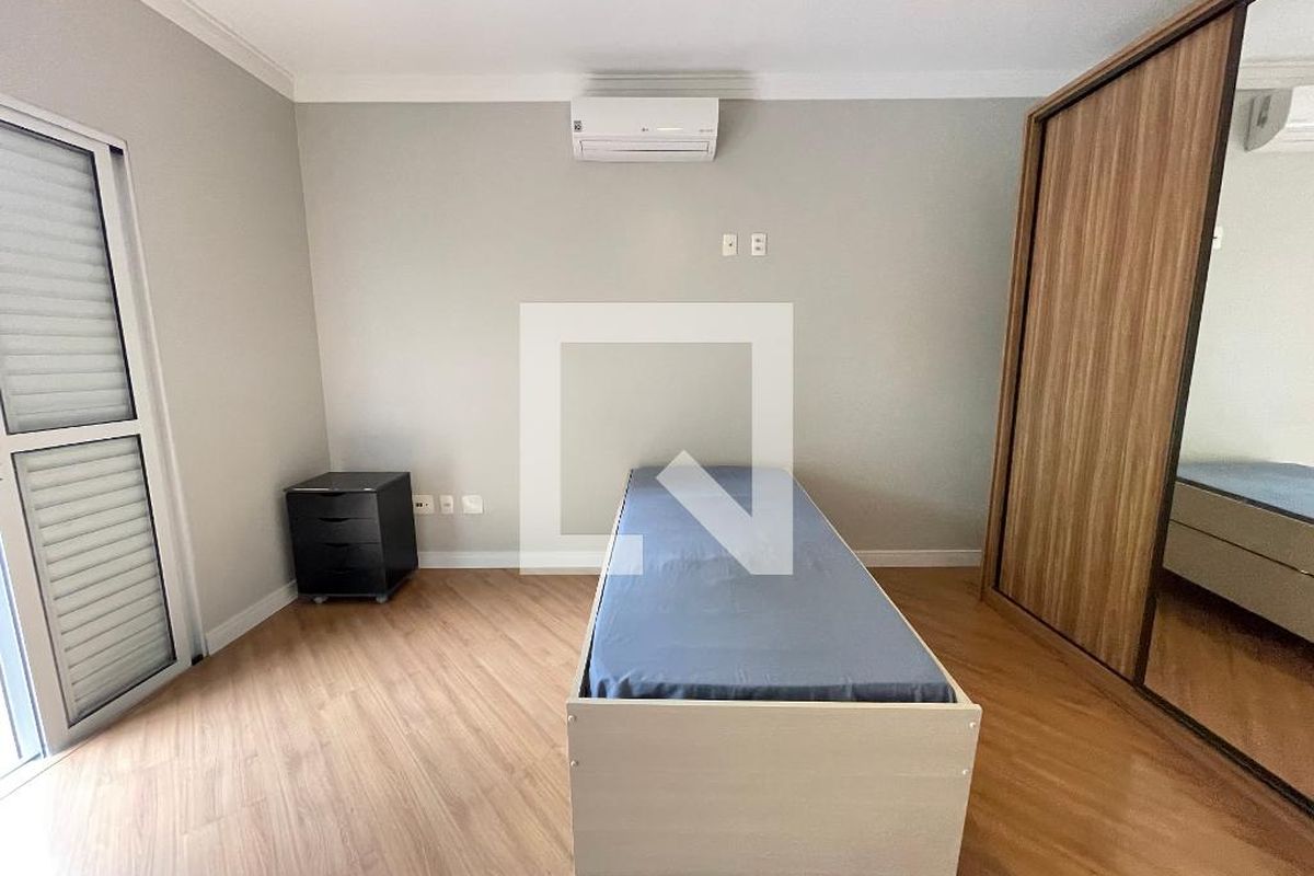 Casa, 3 quartos, 240 m² - Foto 29