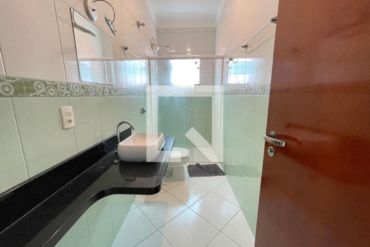 Casa, 3 quartos, 240 m² - Foto 43