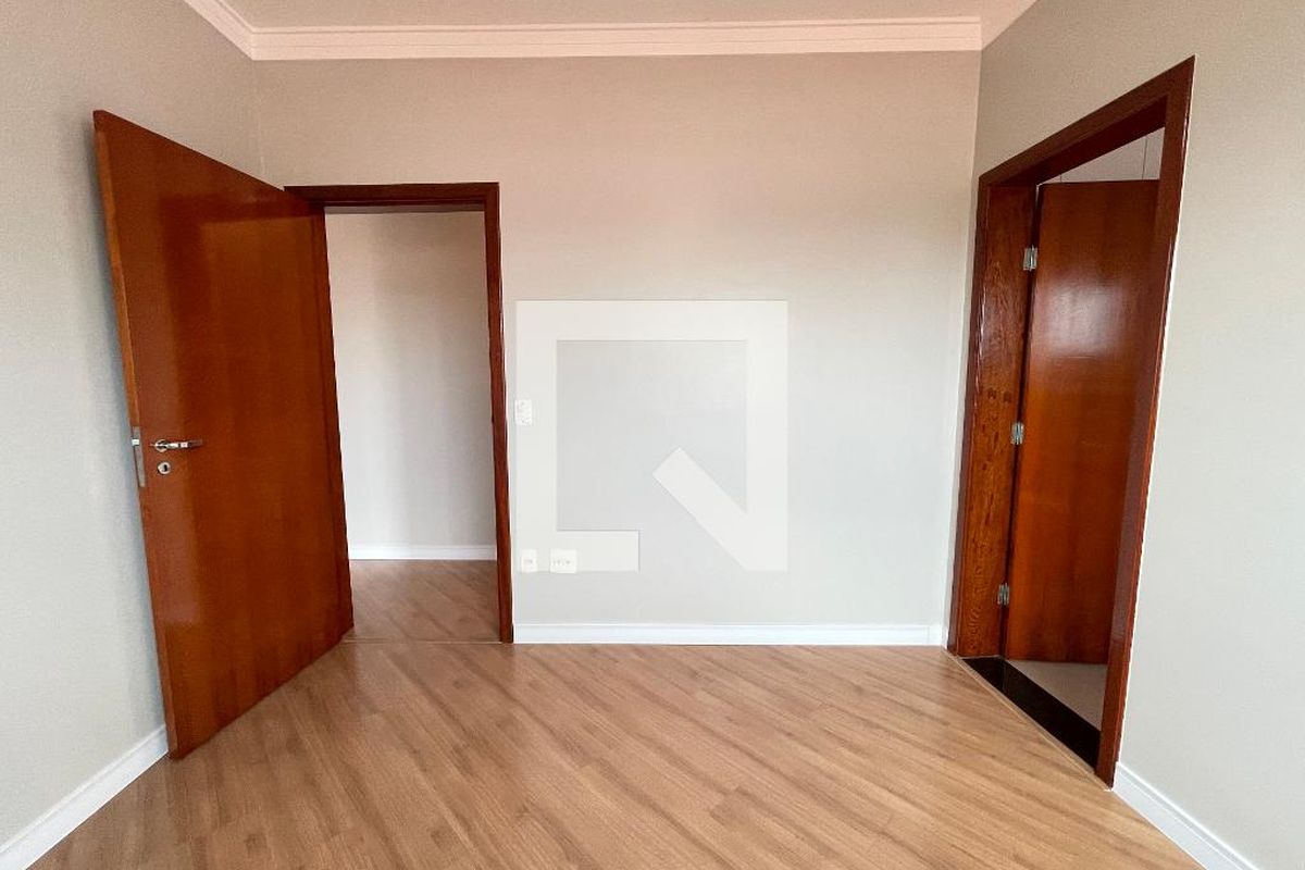 Casa, 3 quartos, 240 m² - Foto 25