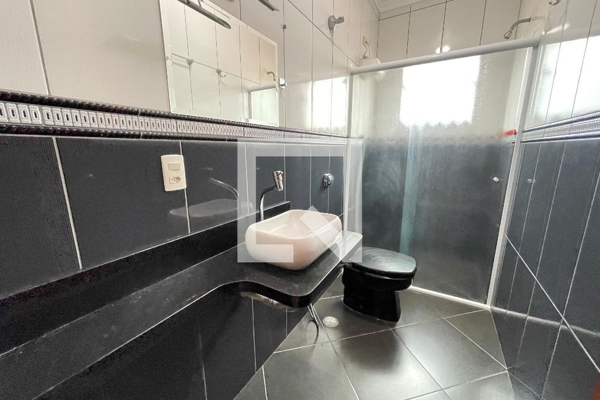 Casa, 3 quartos, 240 m² - Foto 37