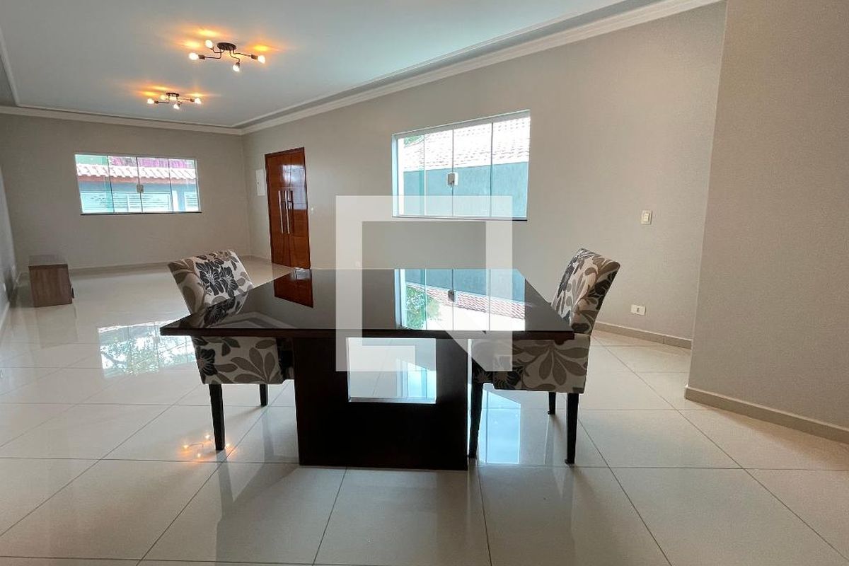 Casa, 3 quartos, 240 m² - Foto 7