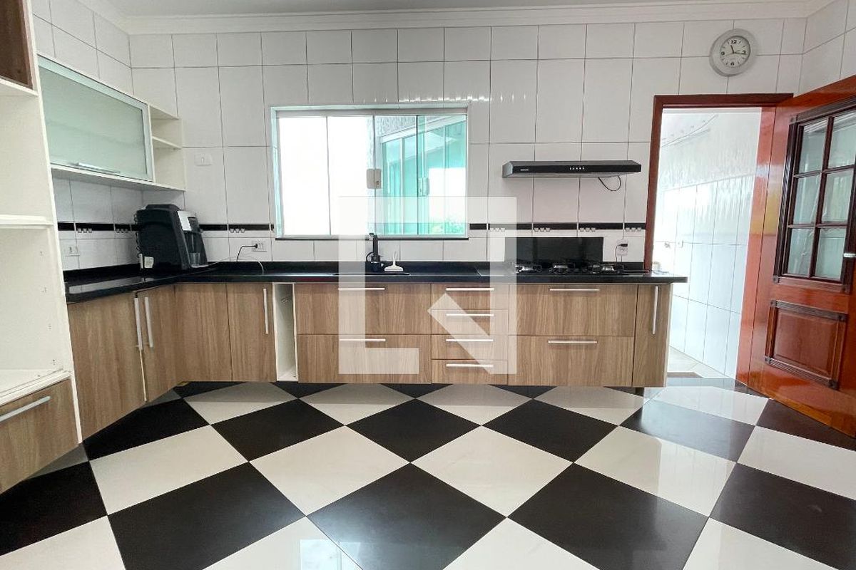 Casa, 3 quartos, 240 m² - Foto 52