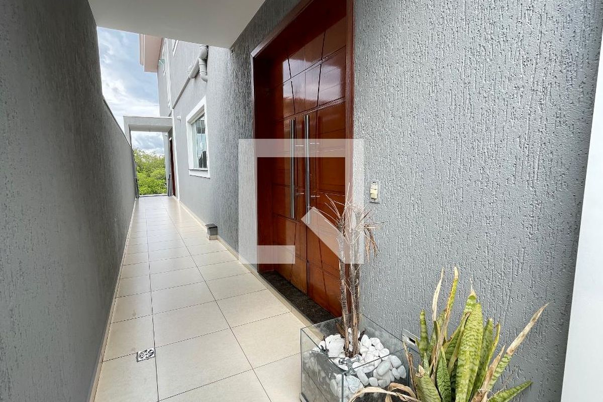Casa, 3 quartos, 240 m² - Foto 60