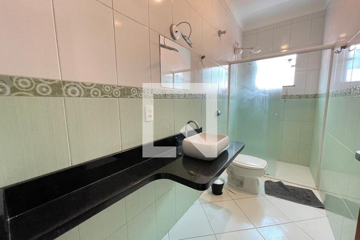 Casa, 3 quartos, 240 m² - Foto 44