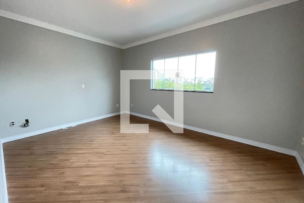 Casa, 3 quartos, 240 m² - Foto 16