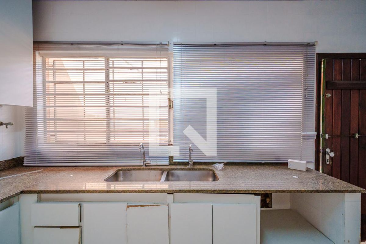 Casa, 4 quartos, 141 m² - Foto 34