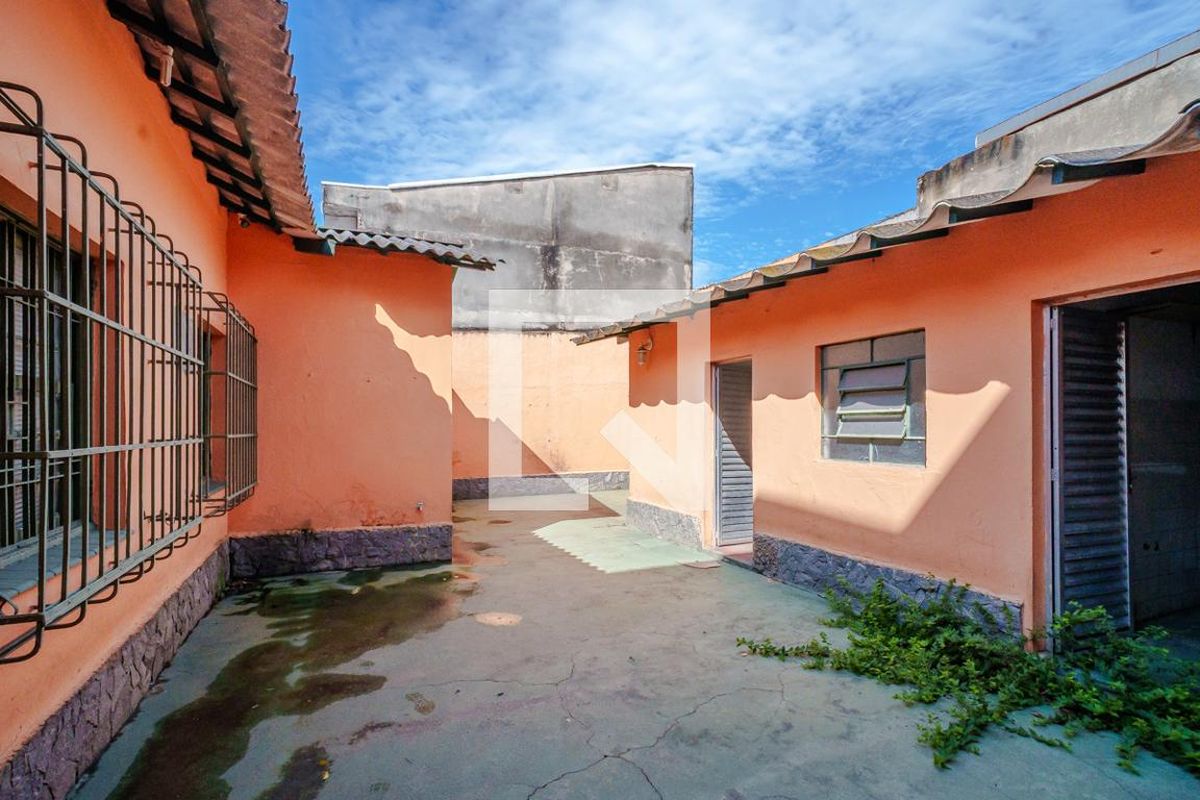 Casa, 4 quartos, 141 m² - Foto 46