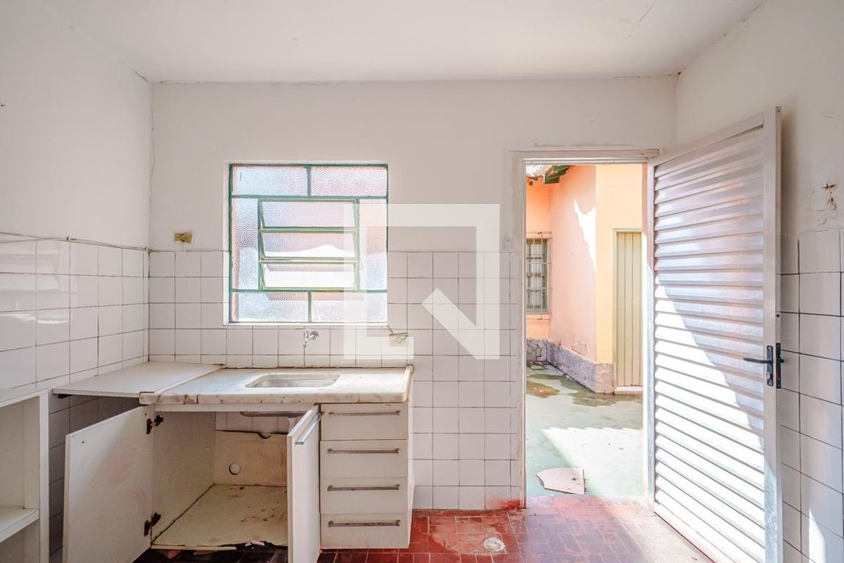 Casa, 4 quartos, 141 m² - Foto 55