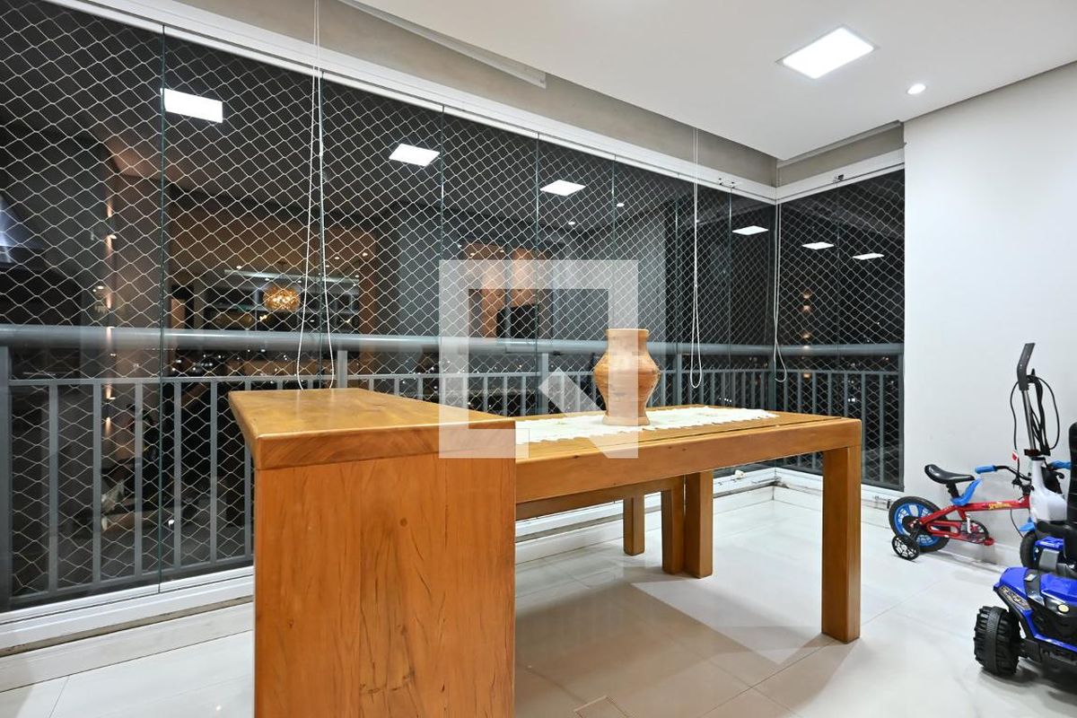 Apartamento, 2 quartos, 73 m² - Foto 9