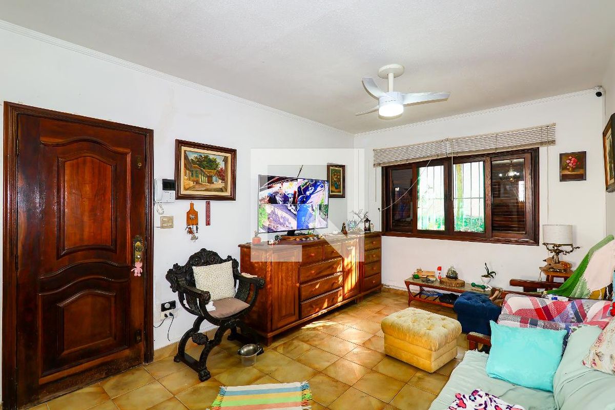 Casa, 3 quartos, 313 m² - Foto 2
