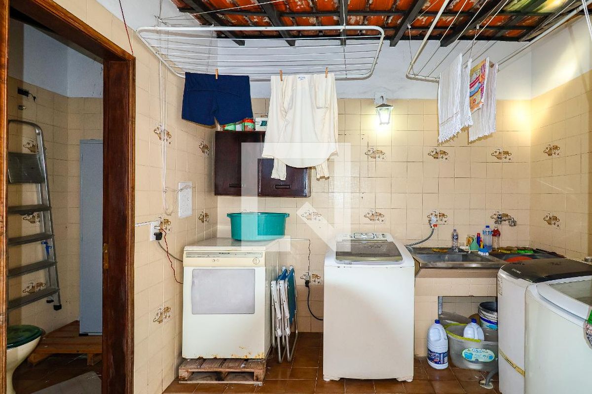 Casa, 3 quartos, 313 m² - Foto 33