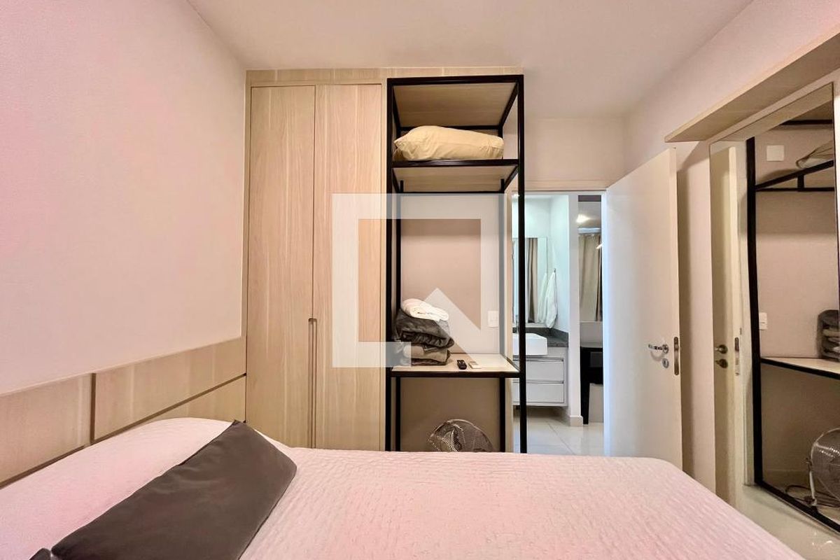 Apartamento à Venda - Taquaral, 1 Quarto,  75 m2 em , Campinas - sp | SoloBR