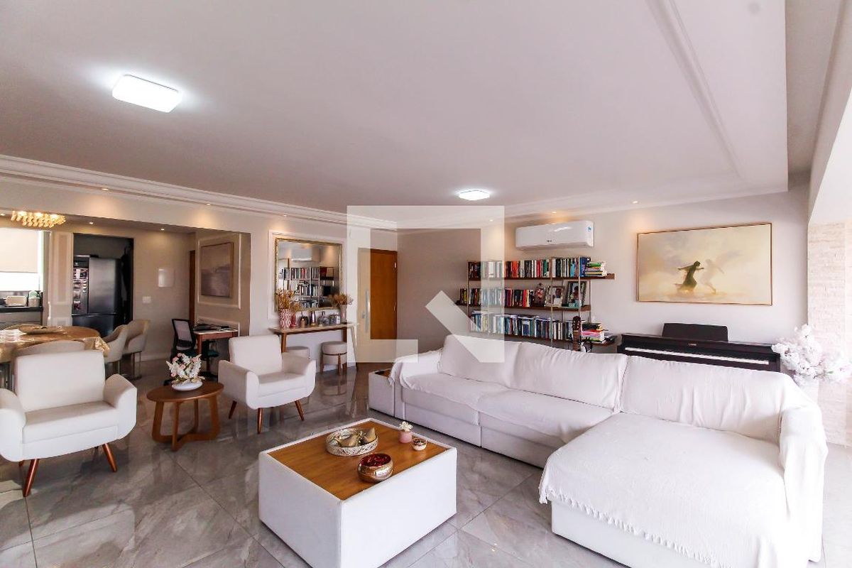 Apartamento, 3 quartos, 160 m² - Foto 1