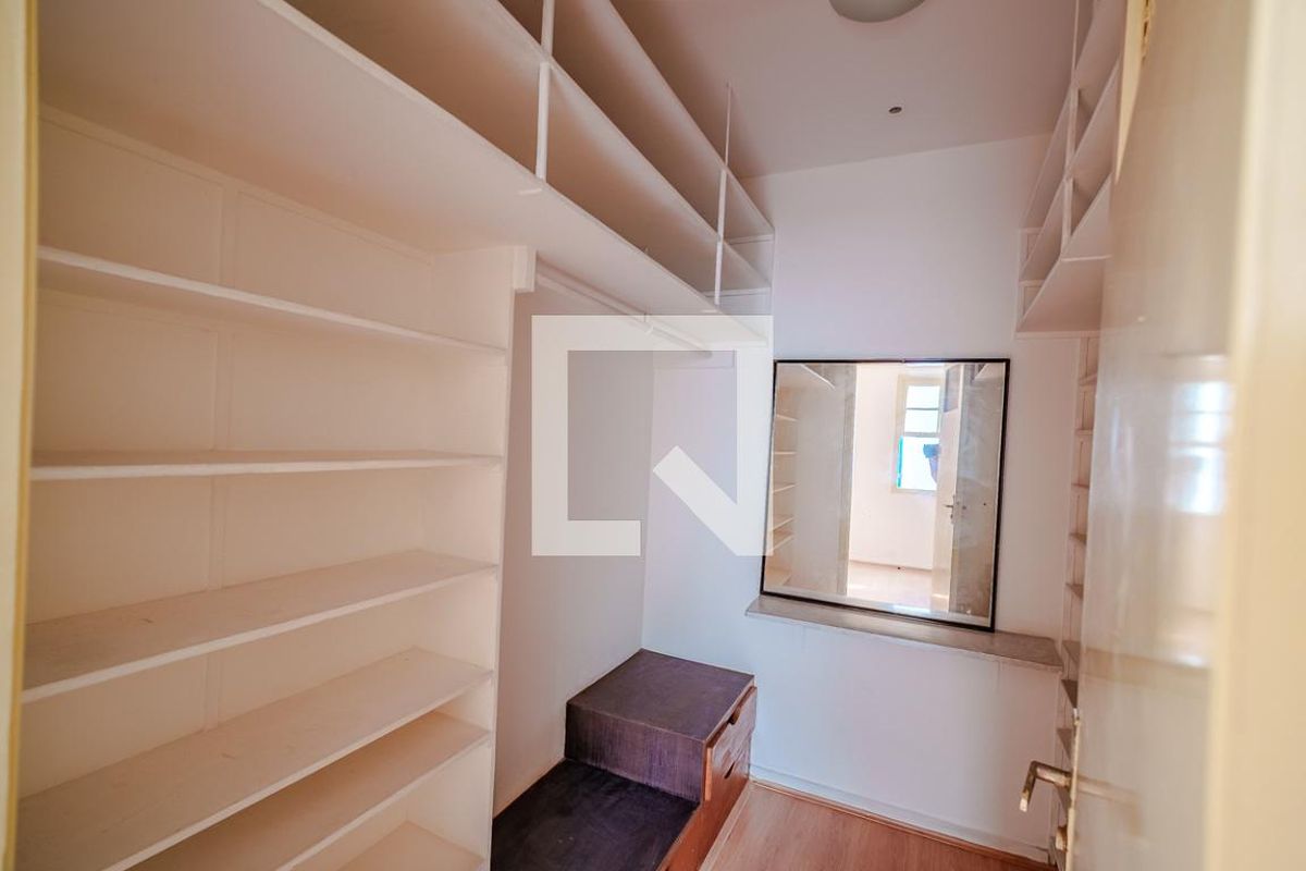Casa, 5 quartos, 318 m² - Foto 41