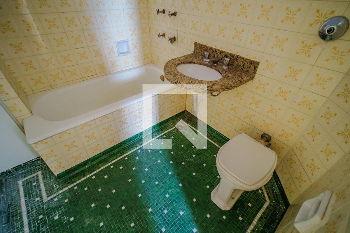 Casa, 5 quartos, 318 m² - Foto 56