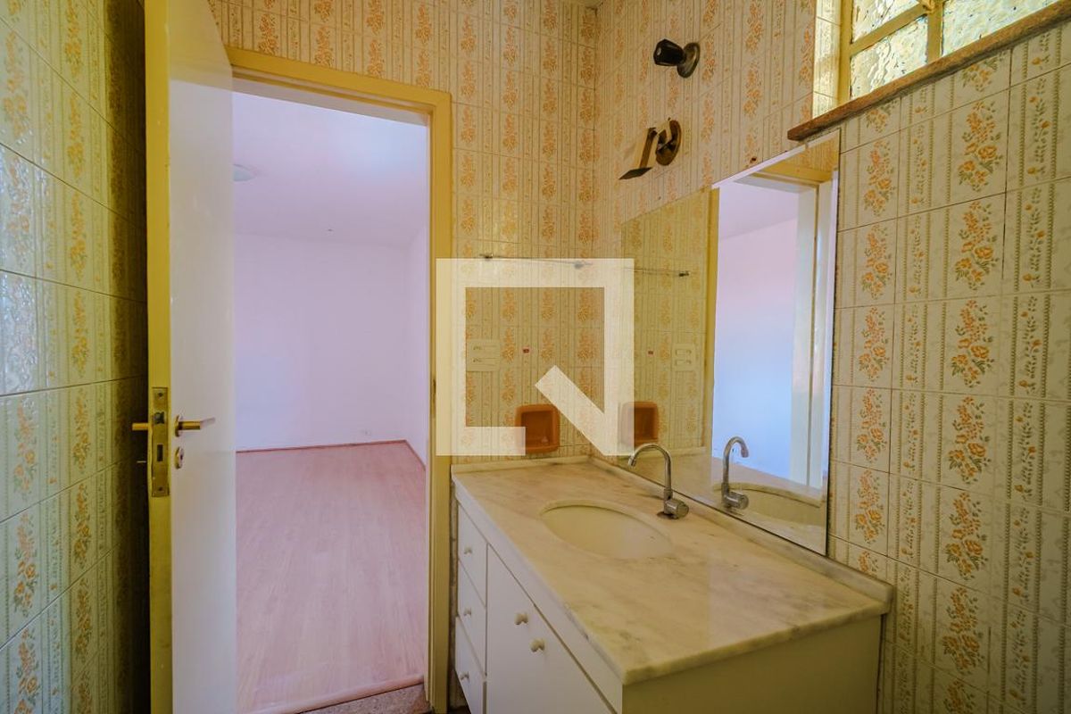 Casa, 5 quartos, 318 m² - Foto 49