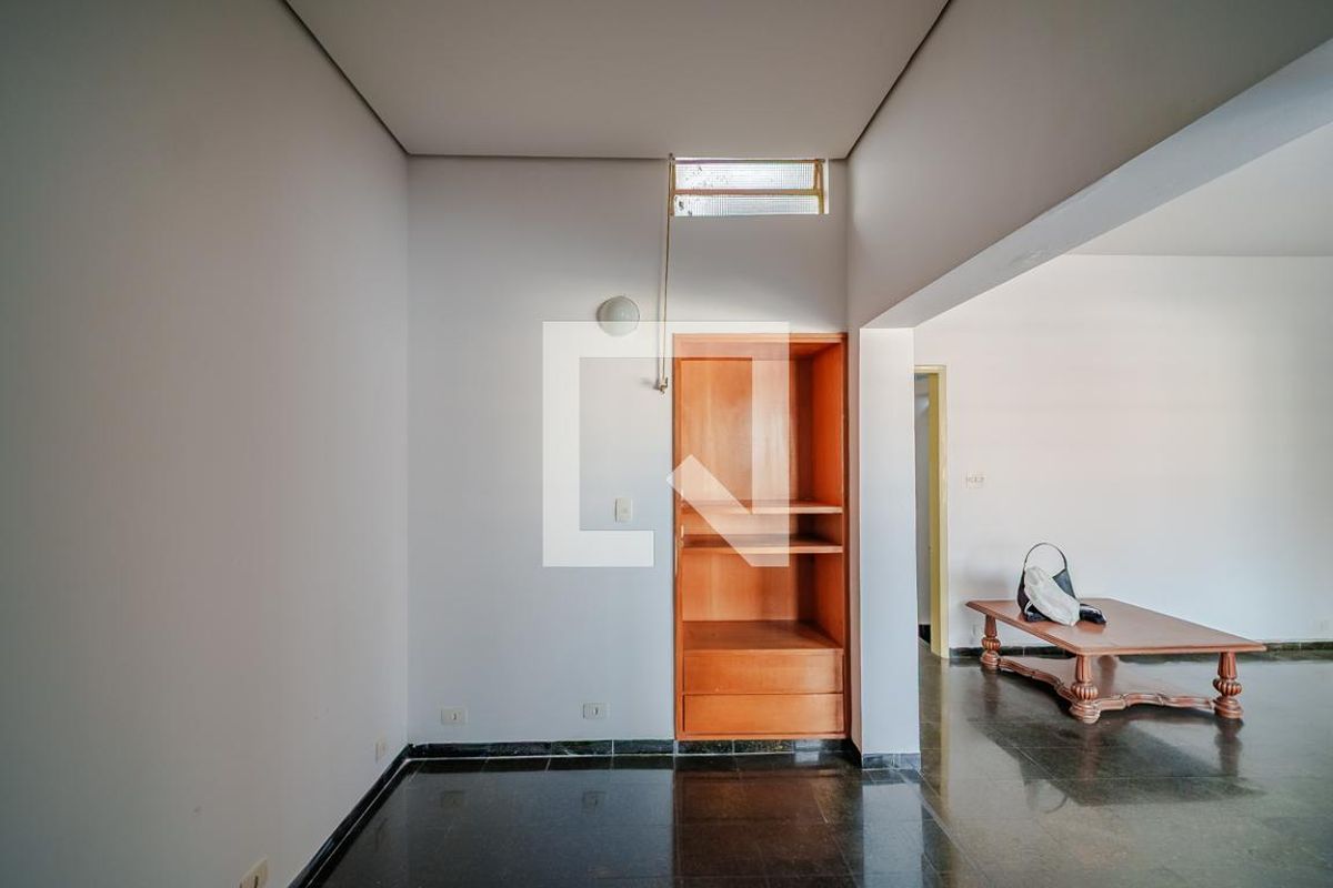 Casa, 5 quartos, 318 m² - Foto 8