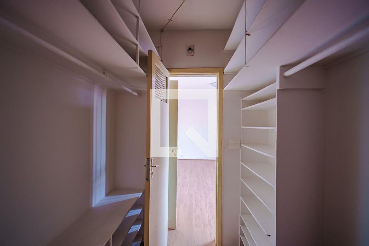 Casa, 5 quartos, 318 m² - Foto 32