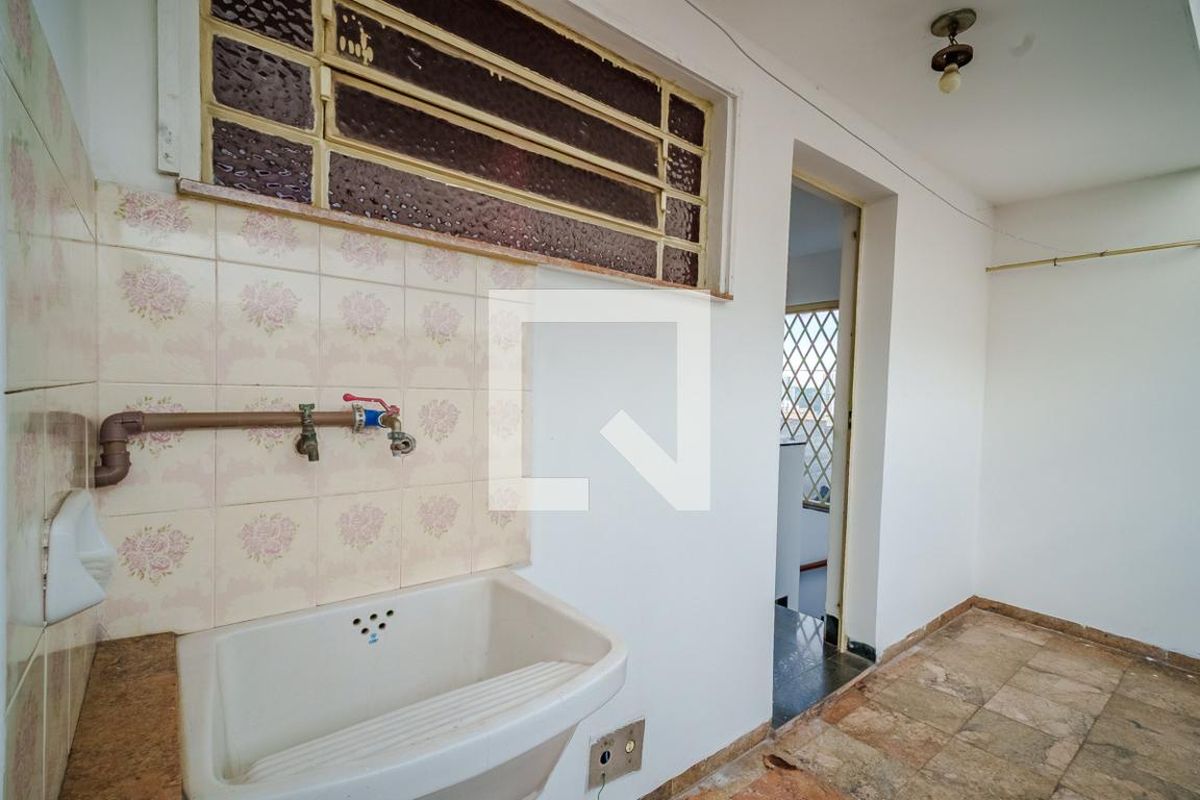 Casa, 5 quartos, 318 m² - Foto 67