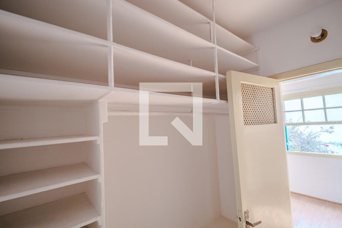 Casa, 5 quartos, 318 m² - Foto 46