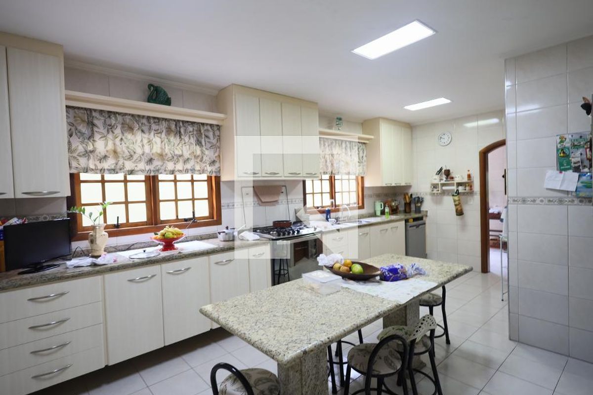 Casa, 4 quartos, 409 m² - Foto 38