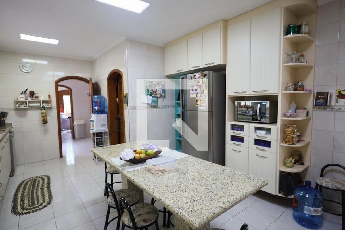 Casa, 4 quartos, 409 m² - Foto 39