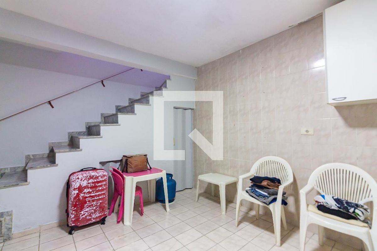 Casa, 2 quartos, 264 m² - Foto 16
