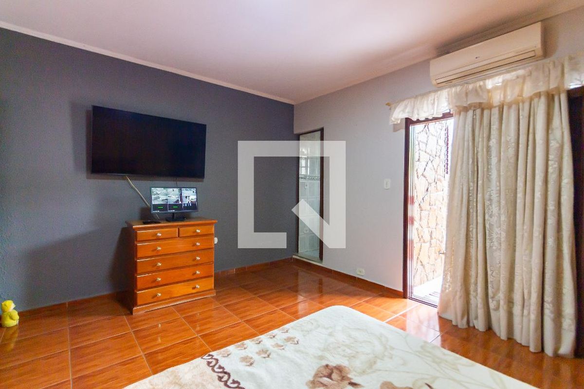 Casa, 2 quartos, 264 m² - Foto 23