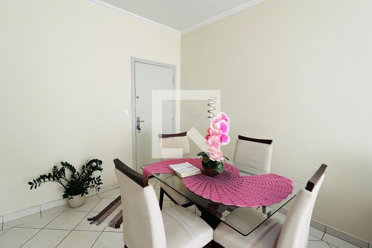 Apartamento à Venda - Centro, 2 Quartos,  129 m2 em , Campinas - sp | SoloBR