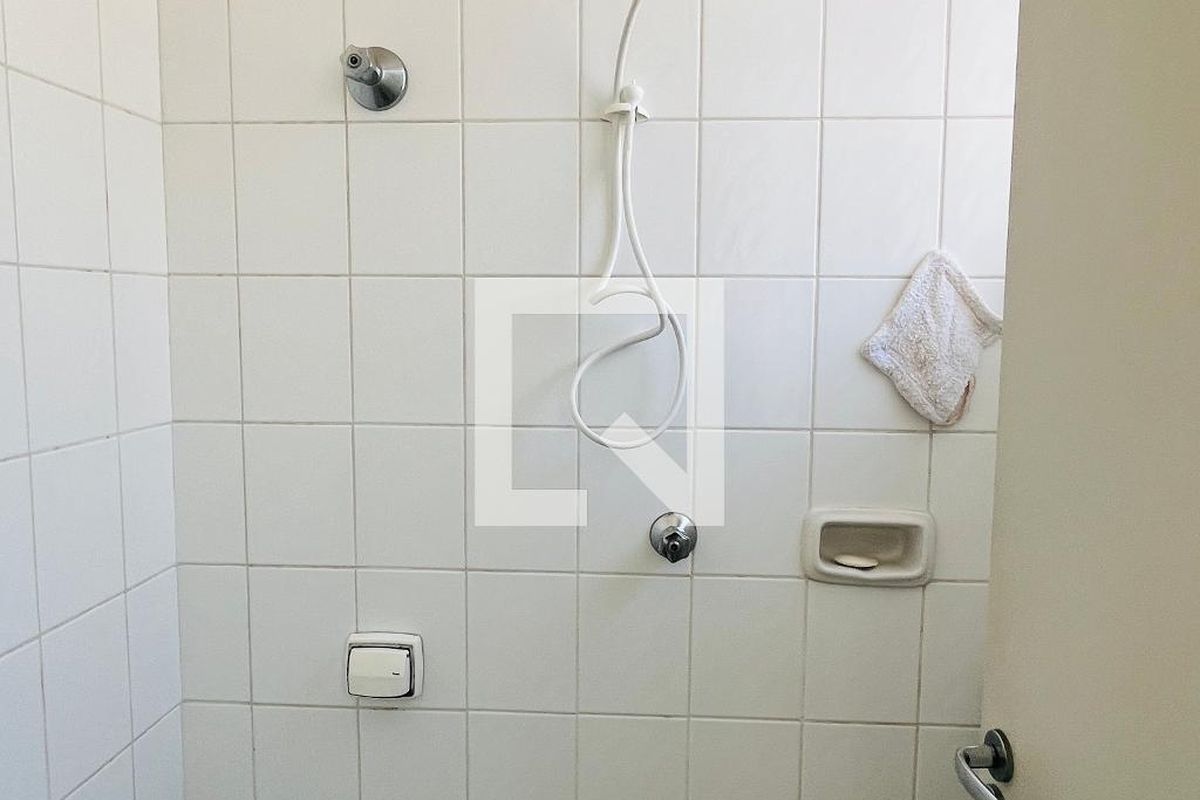 Apartamento à Venda - Centro, 2 Quartos,  129 m2 em , Campinas - sp | SoloBR