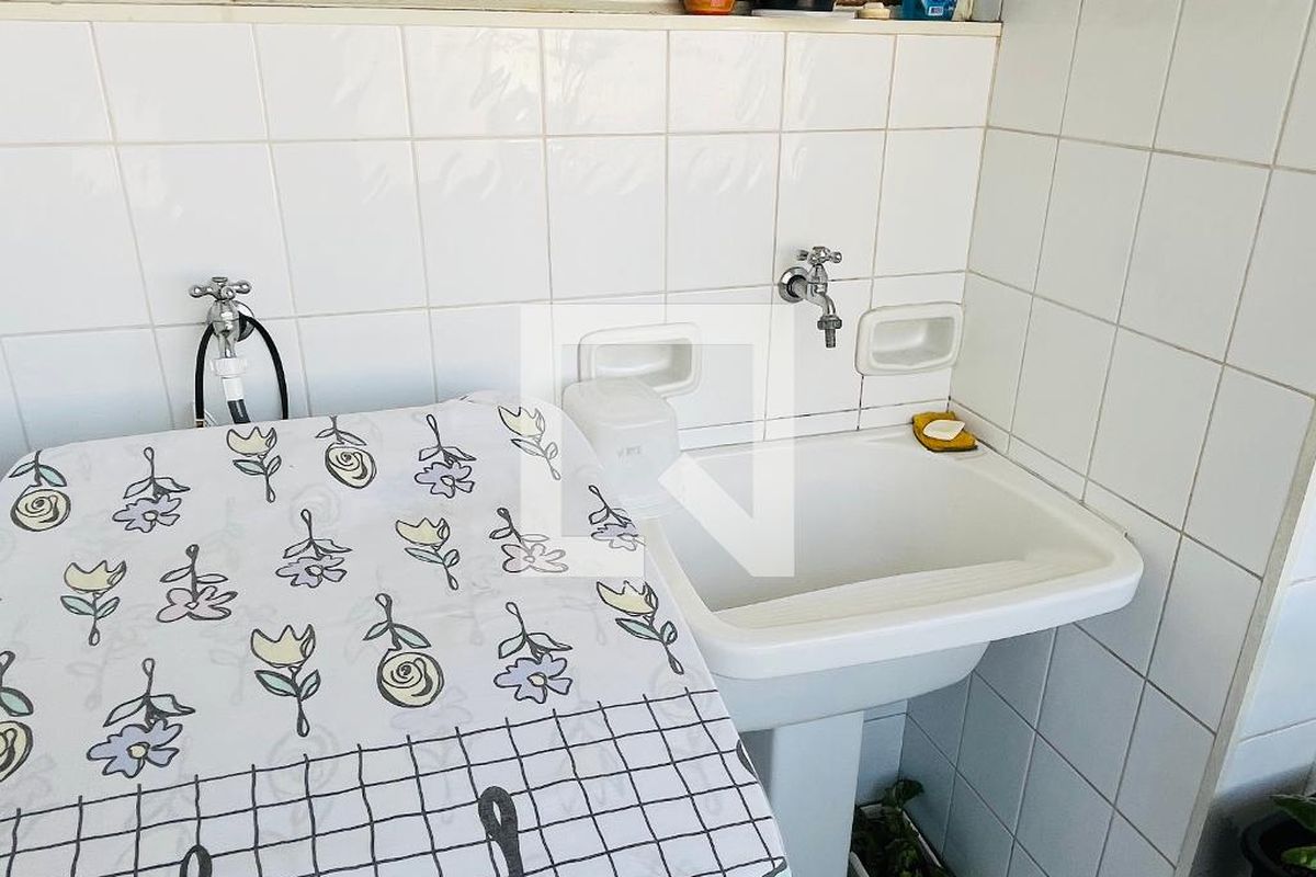 Apartamento à Venda - Centro, 2 Quartos,  129 m2 em , Campinas - sp | SoloBR