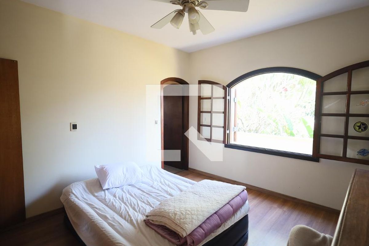 Casa, 5 quartos, 320 m² - Foto 40