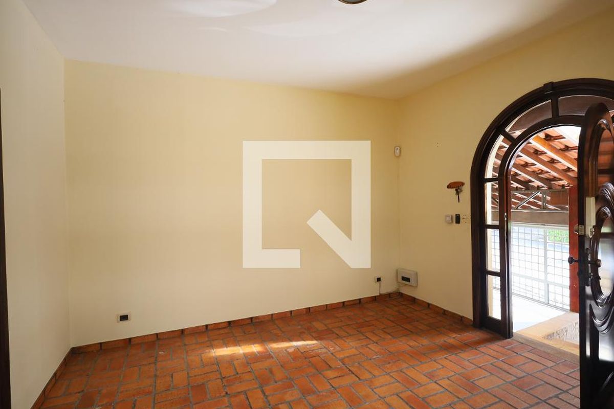 Casa, 5 quartos, 320 m² - Foto 3