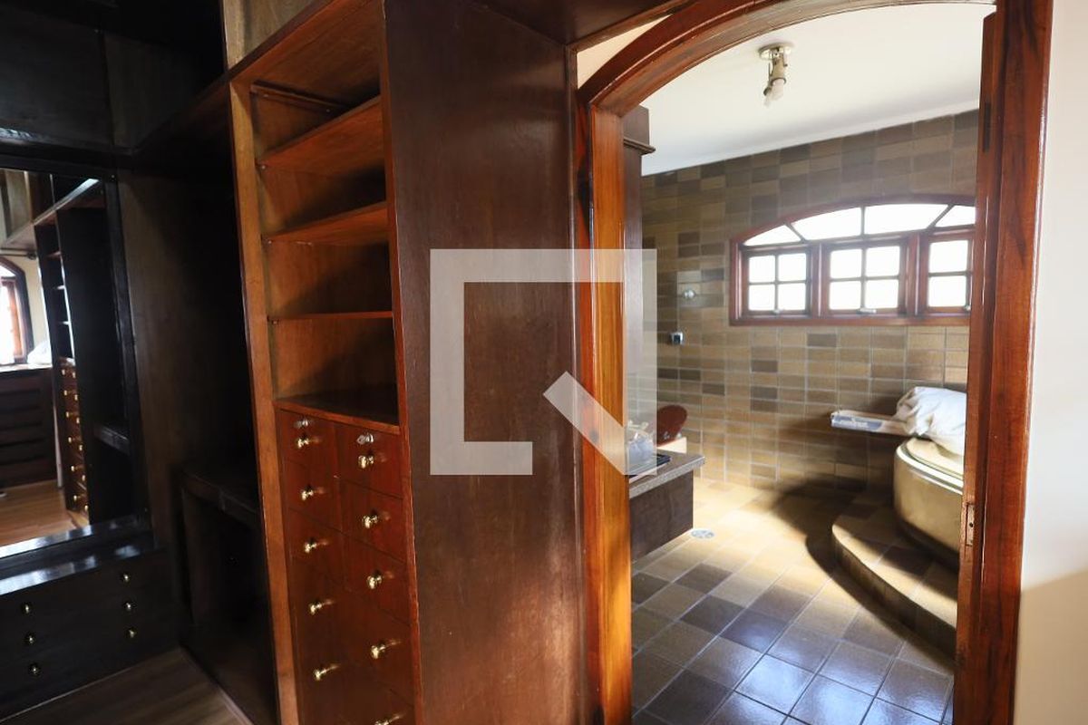 Casa, 5 quartos, 320 m² - Foto 22