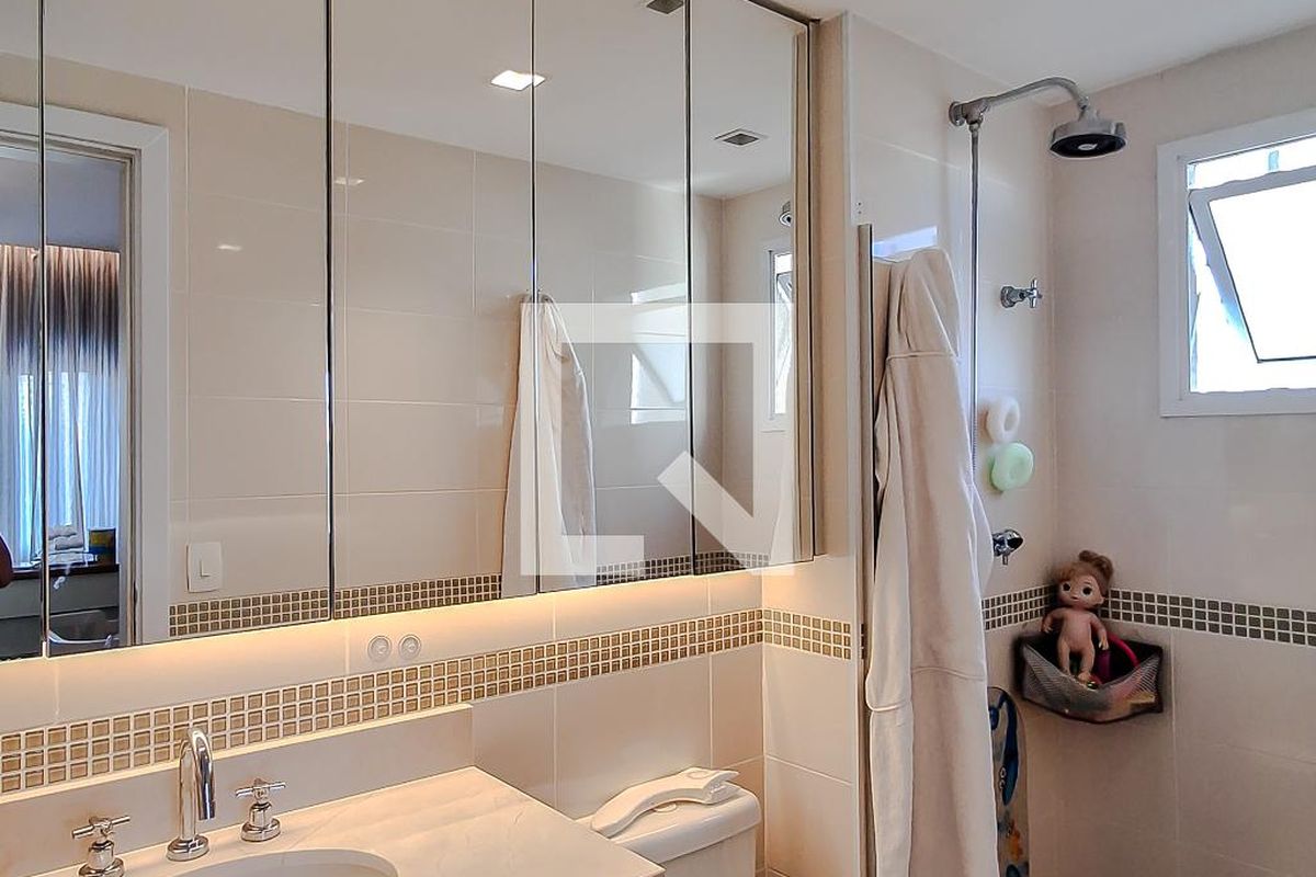 Apartamento, 3 quartos, 213 m² - Foto 31