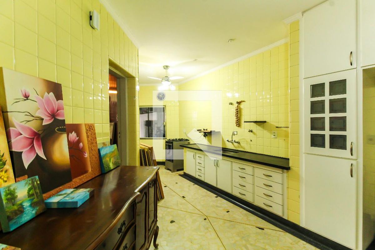 Casa, 3 quartos, 200 m² - Foto 34