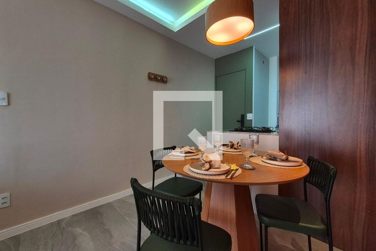 Apartamento à Venda - Cambuí, 2 Quartos,  61 m2 em , Campinas - sp | SoloBR