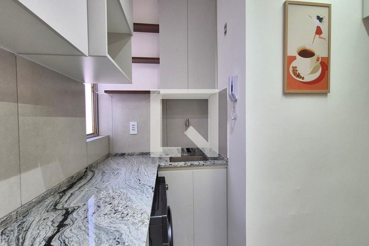 Apartamento à Venda - Cambuí, 2 Quartos,  61 m2 em , Campinas - sp | SoloBR